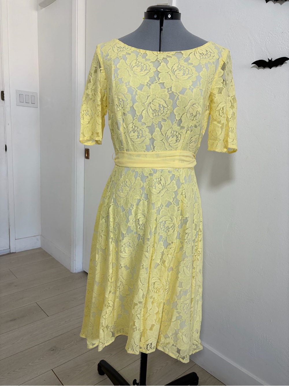 Julian Taylor Pale Yellow Floral Lace Midi Dress